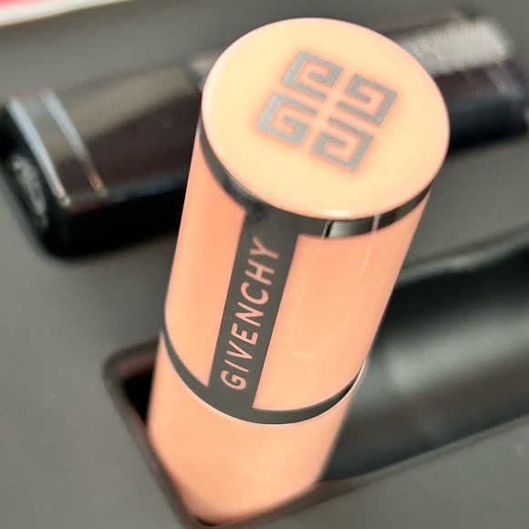 Givenchy Beauty Box - Picture 6 of 15